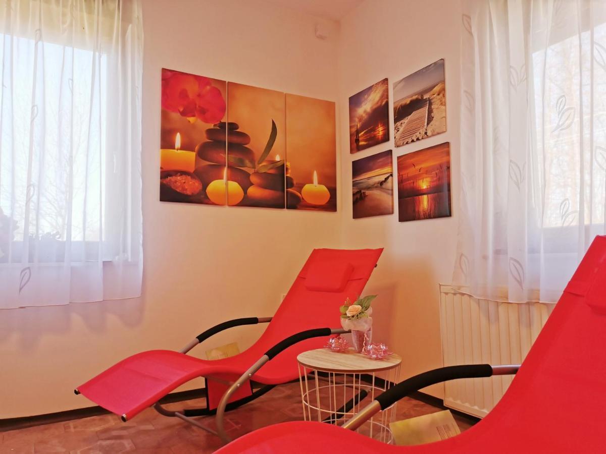 Urlaub Fuer Die Seele - Erholung Pur In Der Natur - Ferienhaus Mit Infrarotkabine & Relax-Raum Rucmanci Exteriör bild