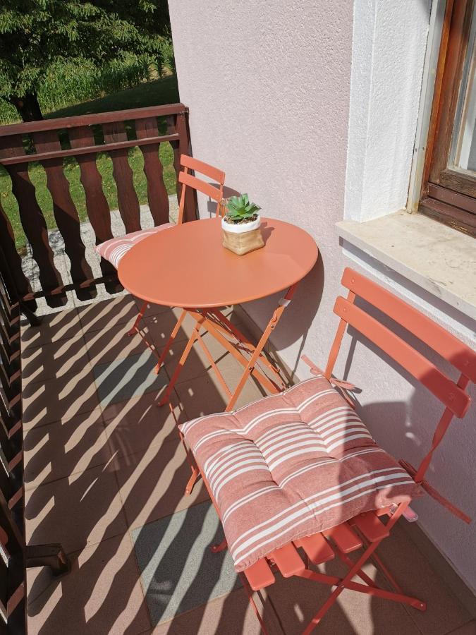 Urlaub Fuer Die Seele - Erholung Pur In Der Natur - Ferienhaus Mit Infrarotkabine & Relax-Raum Rucmanci Exteriör bild