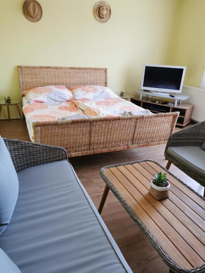 Urlaub Fuer Die Seele - Erholung Pur In Der Natur - Ferienhaus Mit Infrarotkabine & Relax-Raum Rucmanci Exteriör bild
